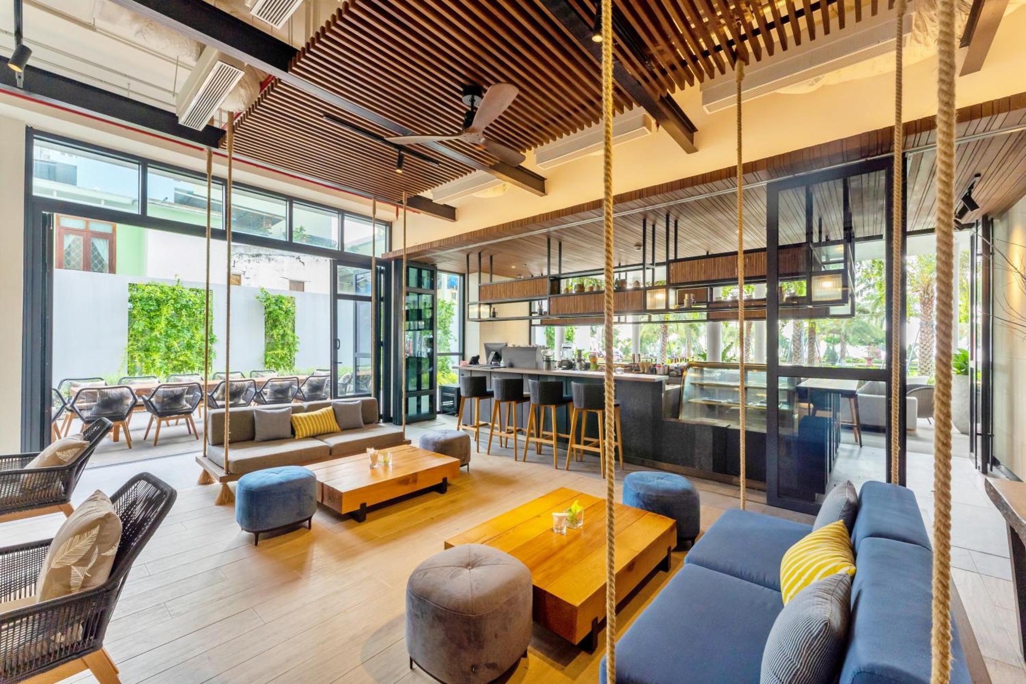 Anya Premier Hotel กวีเญิน ภายนอก รูปภาพ