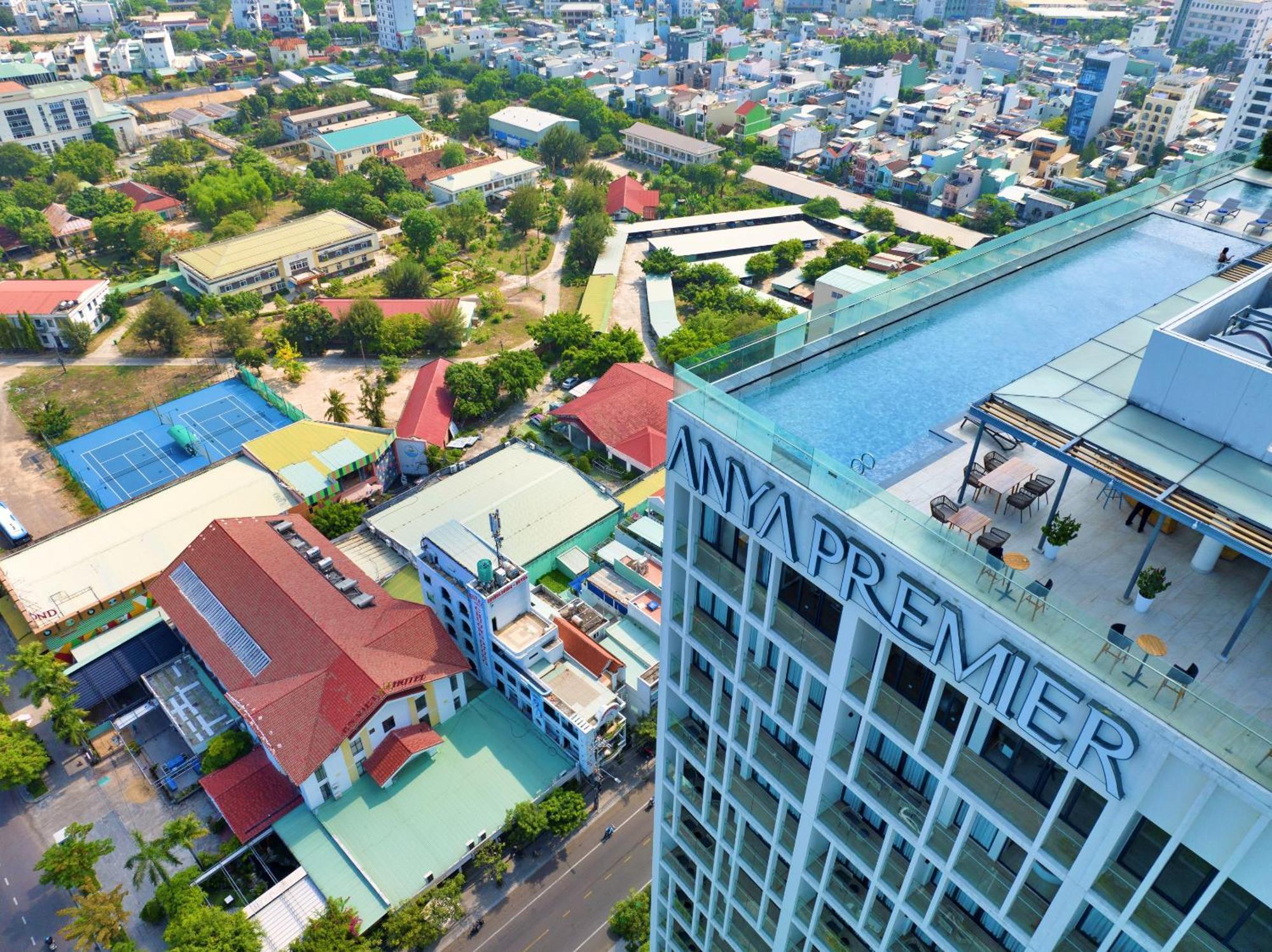 Anya Premier Hotel กวีเญิน ภายนอก รูปภาพ